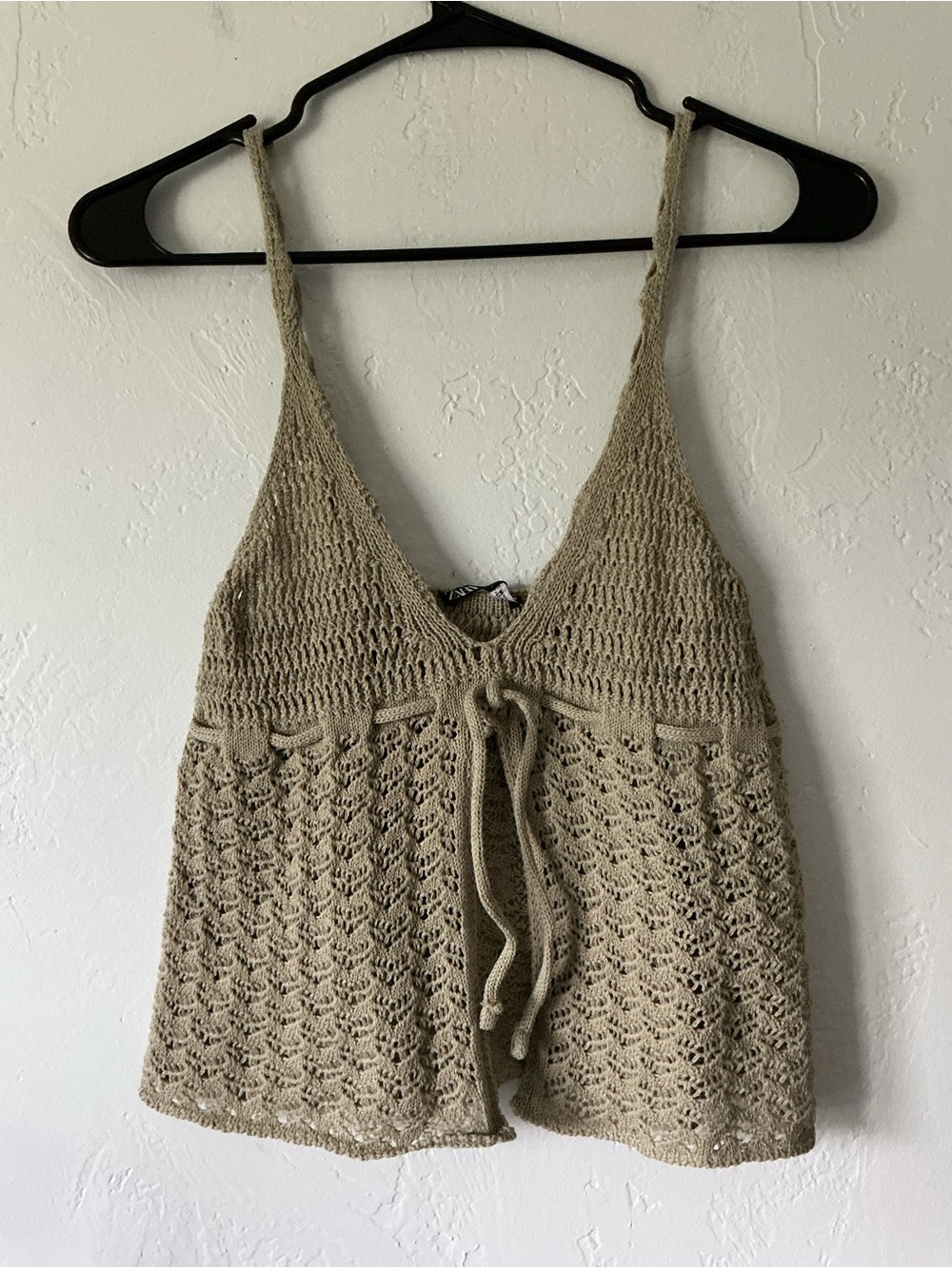 NWT Zara Crochet Tie-Front Open Cardi Tank in Light Taupe